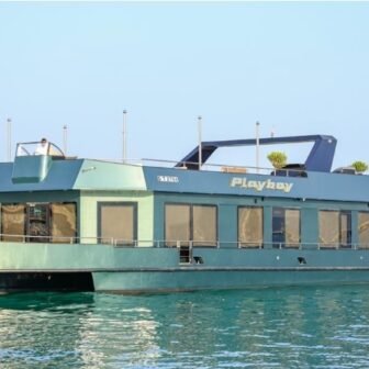 House Boat