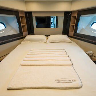 Pershing 70 ft - Image 13