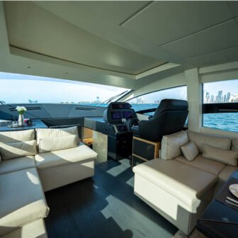 Pershing 70 ft - Image 16